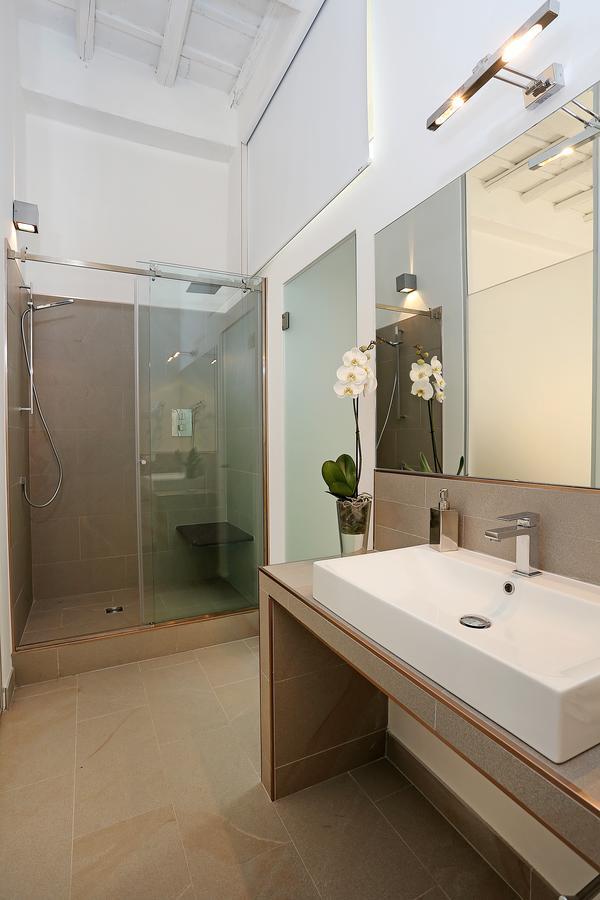 Bed and Breakfast Domus Croce Рим Екстер'єр фото