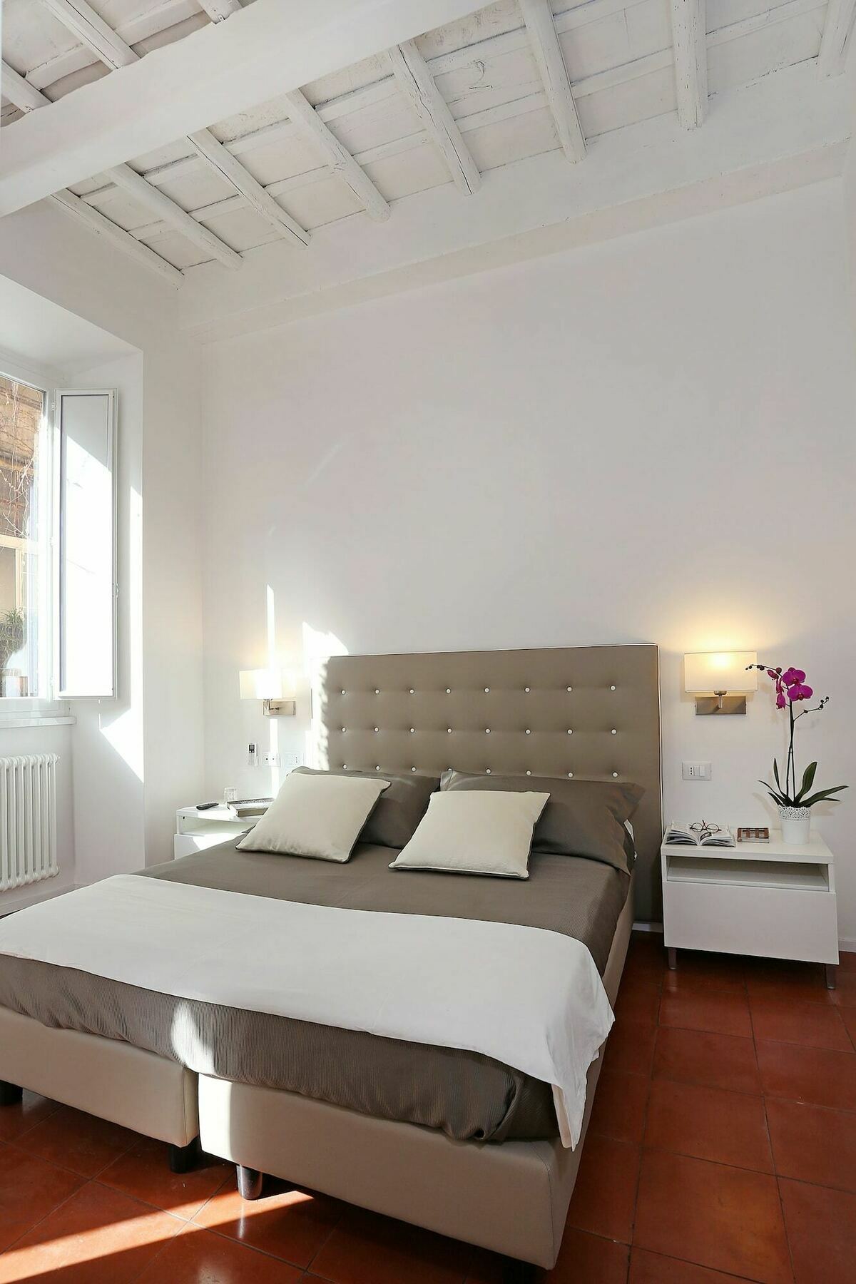 Bed and Breakfast Domus Croce Рим Екстер'єр фото